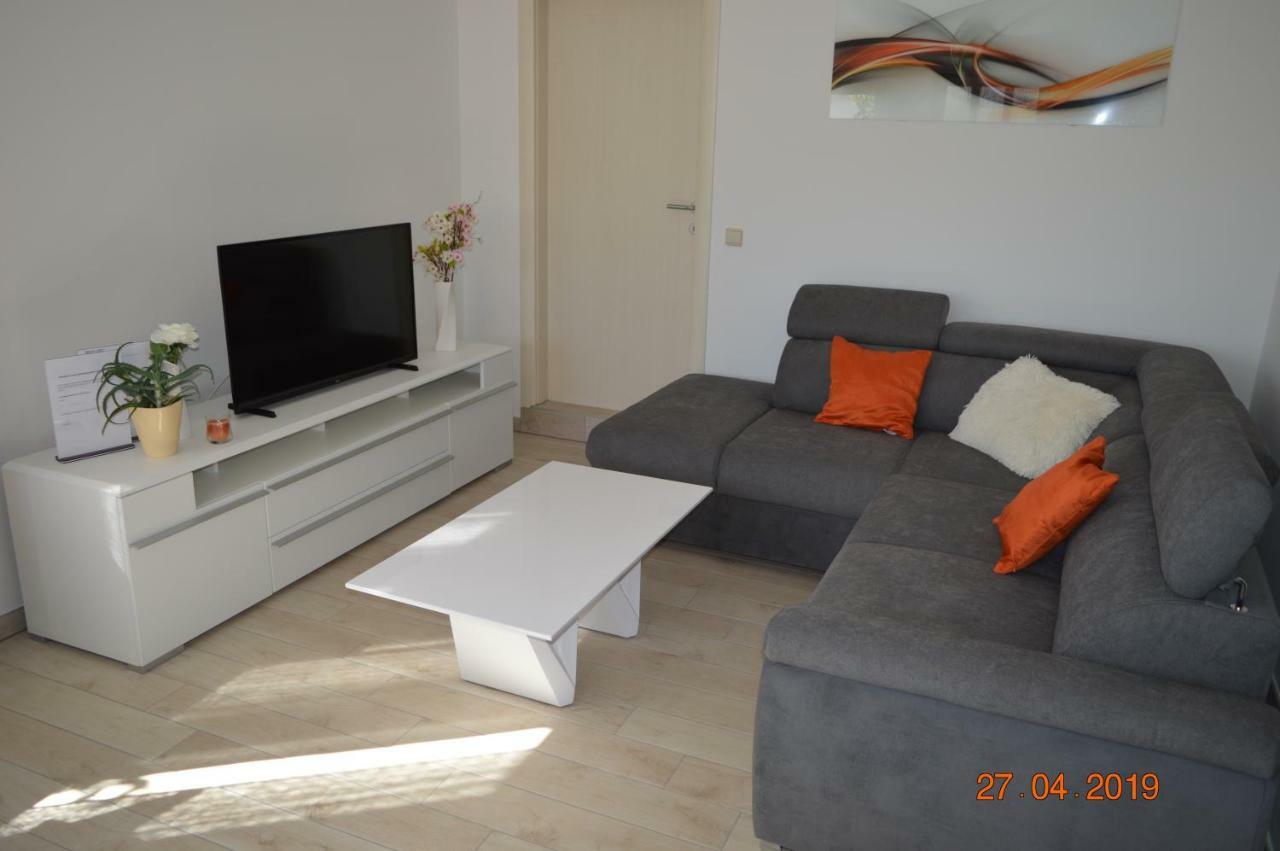 Lanelu Apartman ロゴズニッツァ エクステリア 写真